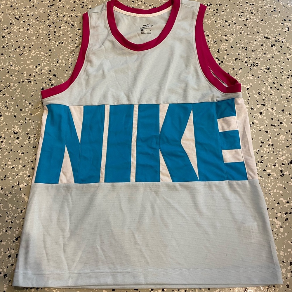 Nike sleeveless jersey